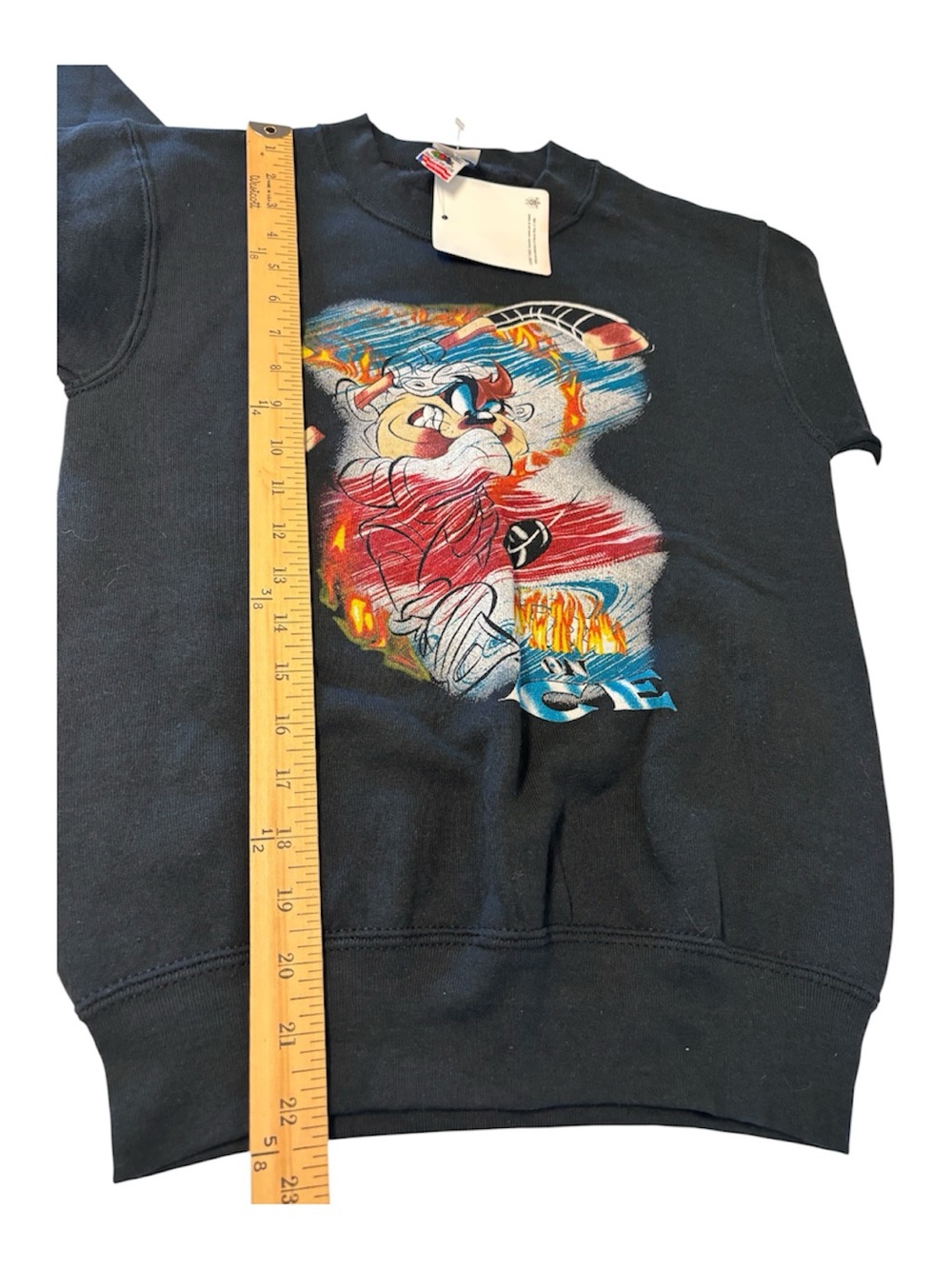 Vintage Looney Tunes Tazmanian Fruit of Loom Sweatshirt Kids Unisex 14-16 NEW - Picture 7 of 7